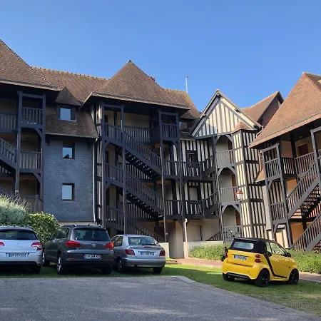Entre Terre Et Mer Apartment
